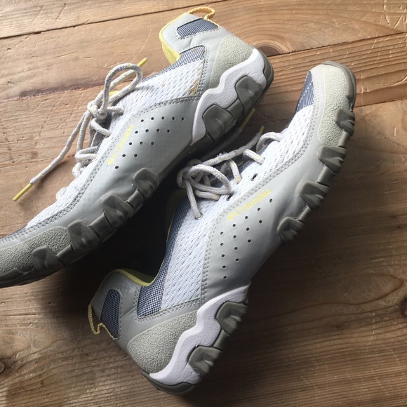 columbia contour comfort shoes